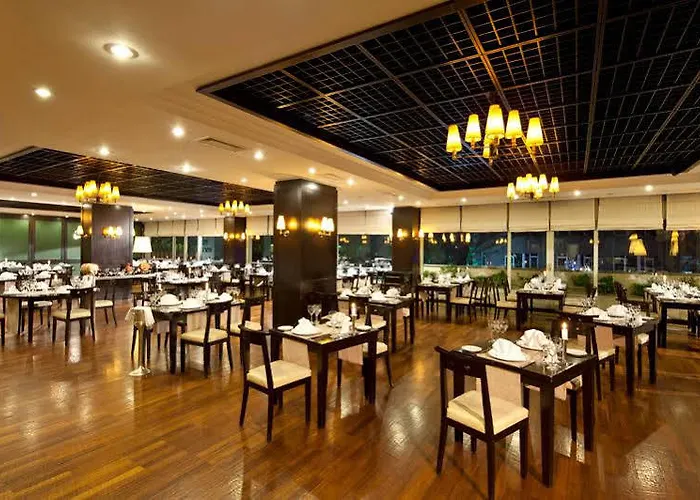 Dedeman فندق أنقرة